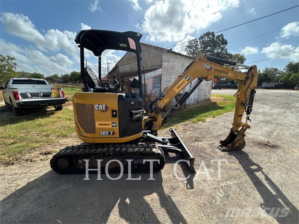 CAT 302.7 CR Kāpurķēžu ekskavatori