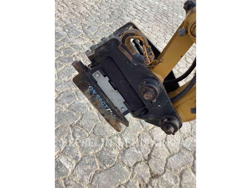 CAT 302.707CR Rupsgraafmachines