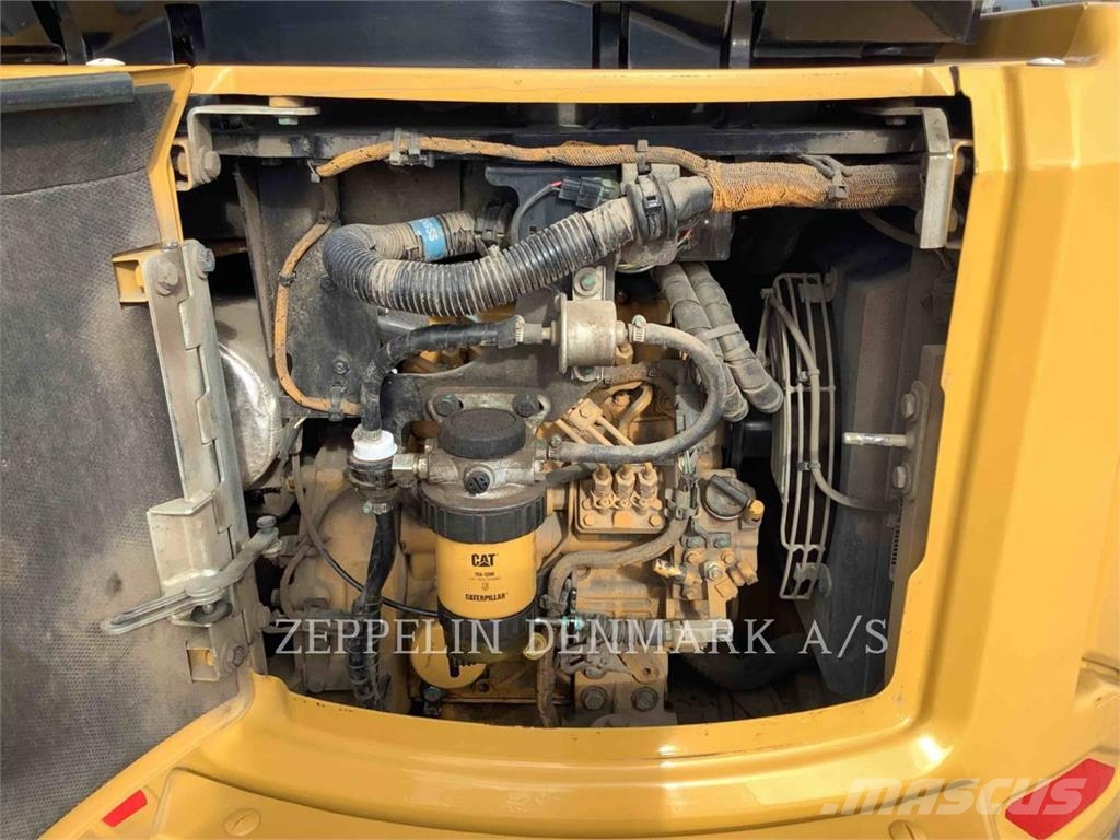 CAT 302.707CR Rupsgraafmachines