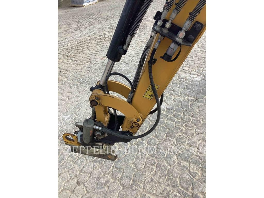 CAT 302.707CR Rupsgraafmachines