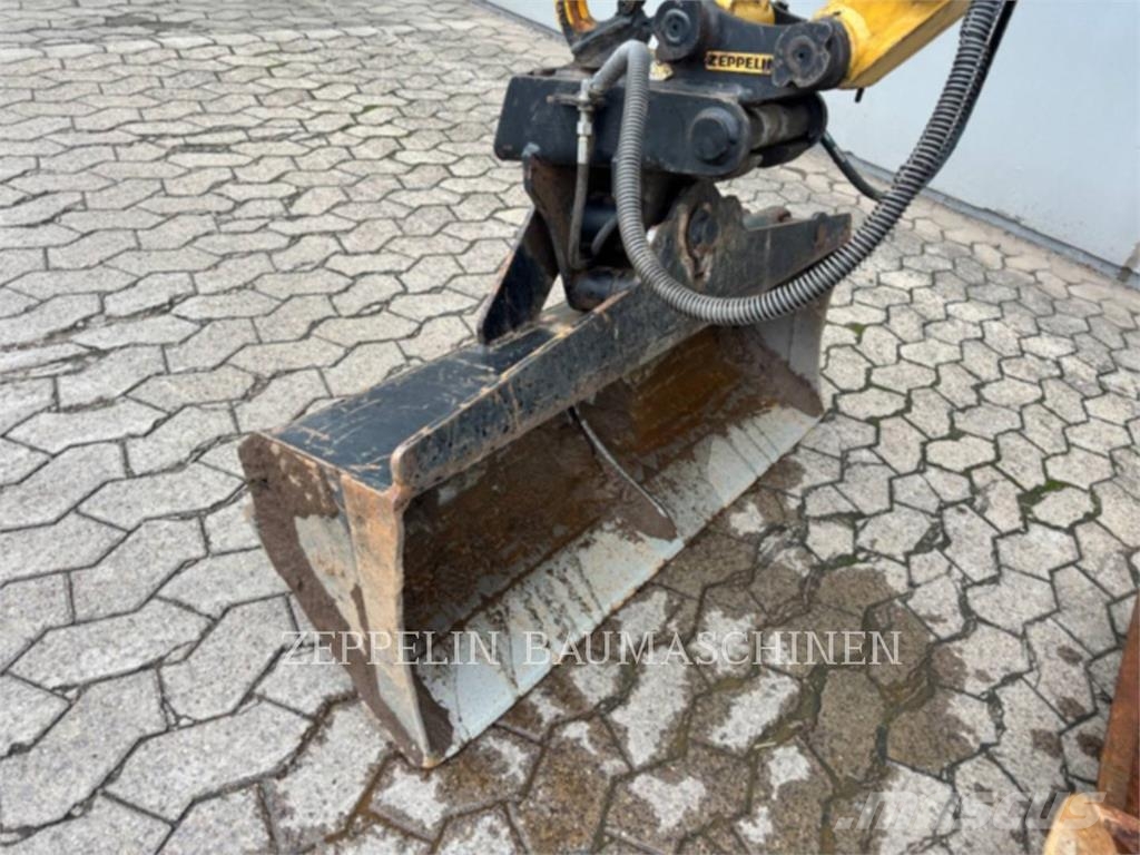 CAT 302.7CR-07 Raupenbagger