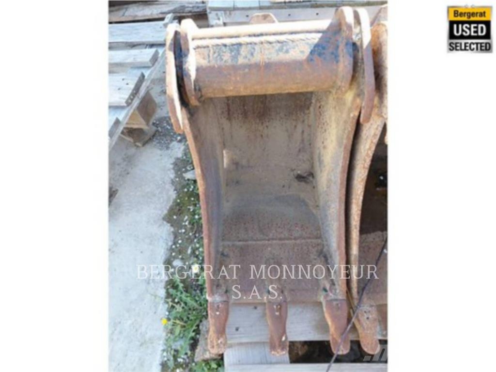 CAT 302.7D CR حفارات صغيرة أقل من 7 طن (حفارات صغيرة)