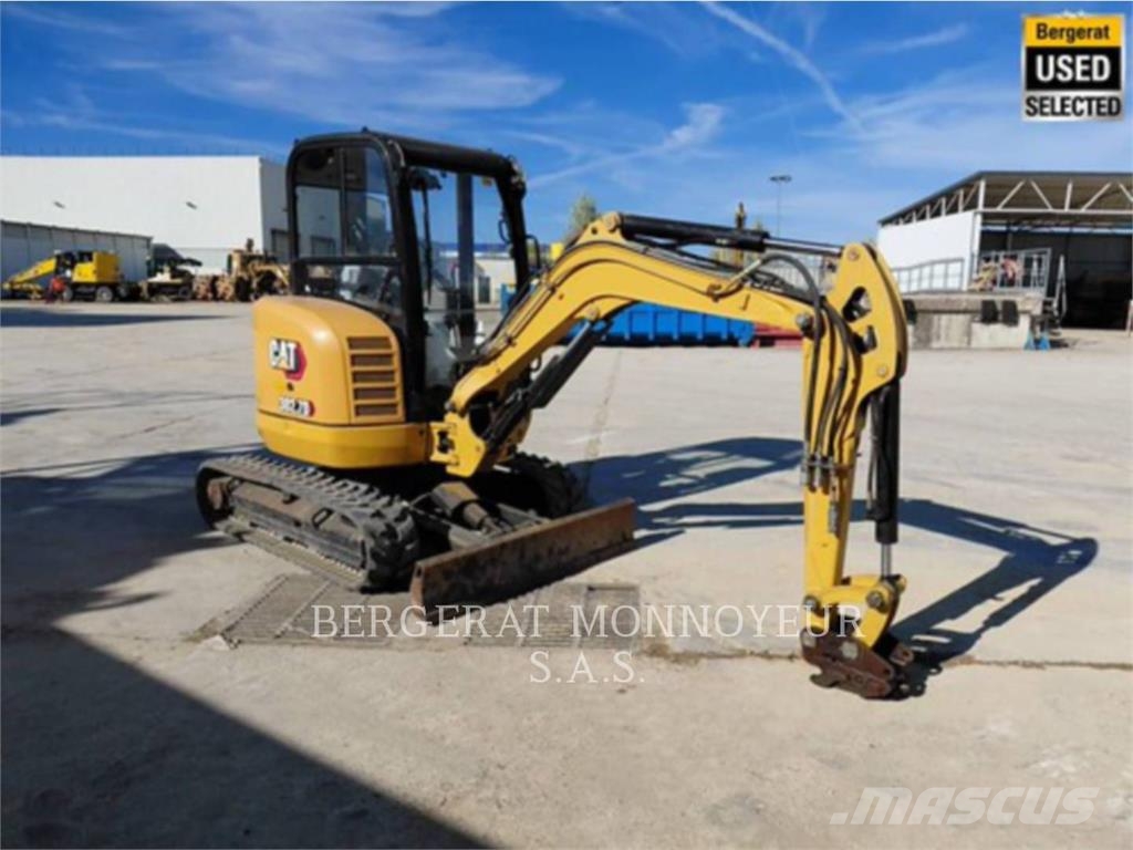 CAT 302.7D CR حفارات صغيرة أقل من 7 طن (حفارات صغيرة)