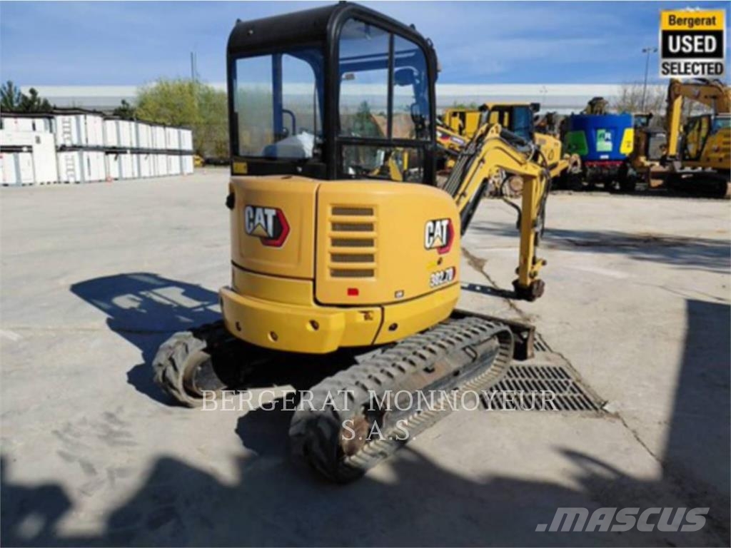 CAT 302.7D CR حفارات صغيرة أقل من 7 طن (حفارات صغيرة)