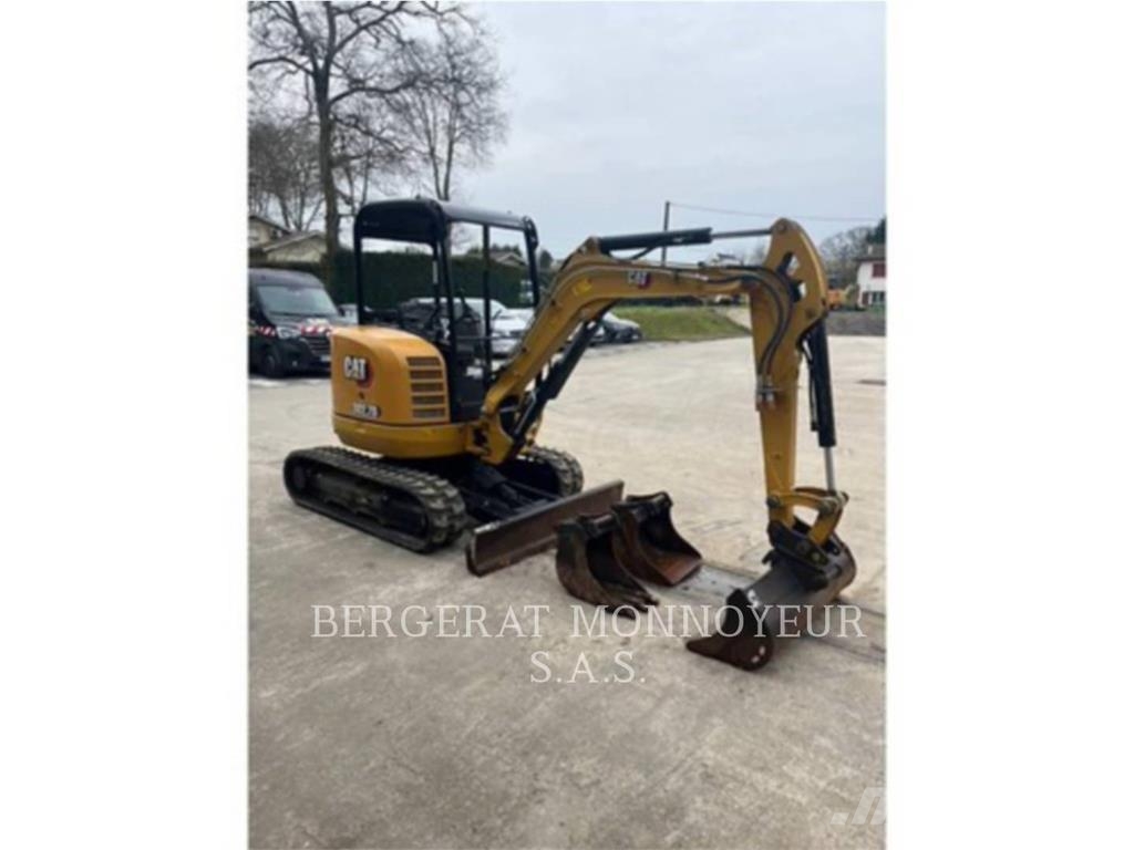 CAT 302.7D CR Miniexcavadoras