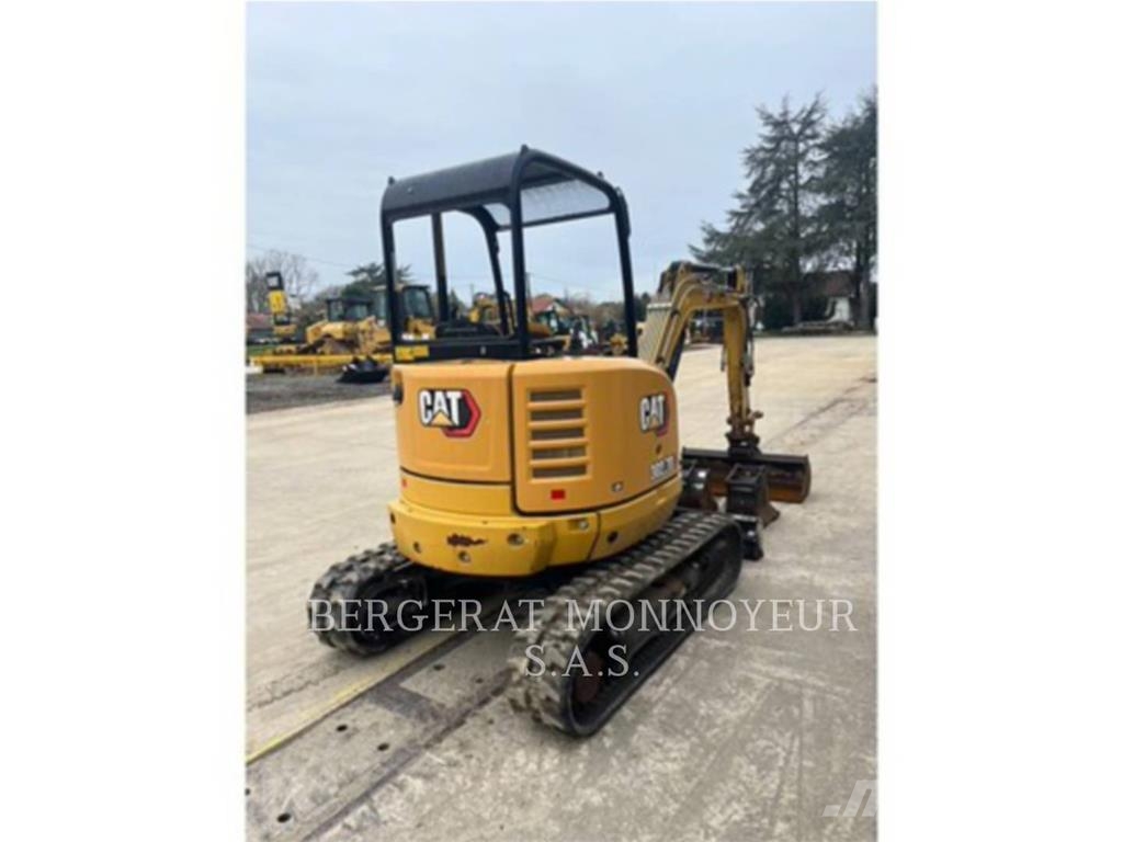 CAT 302.7D CR Miniexcavadoras