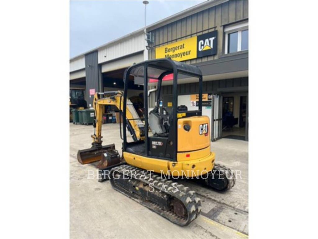 CAT 302.7D CR Miniexcavadoras