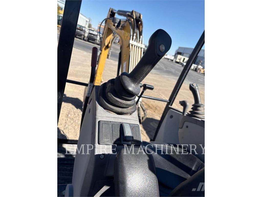 CAT 302.7D CR Crawler excavators