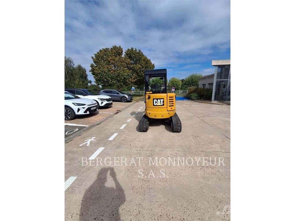CAT 302.7D CR Miniexcavadoras