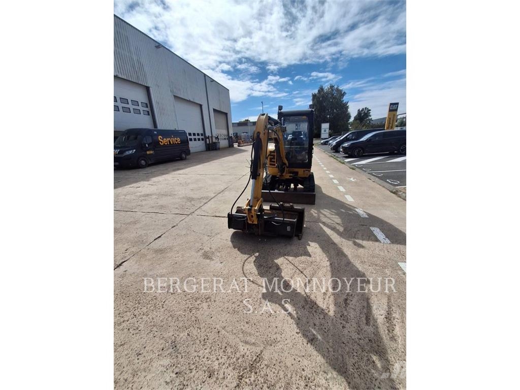 CAT 302.7D CR Miniexcavadoras