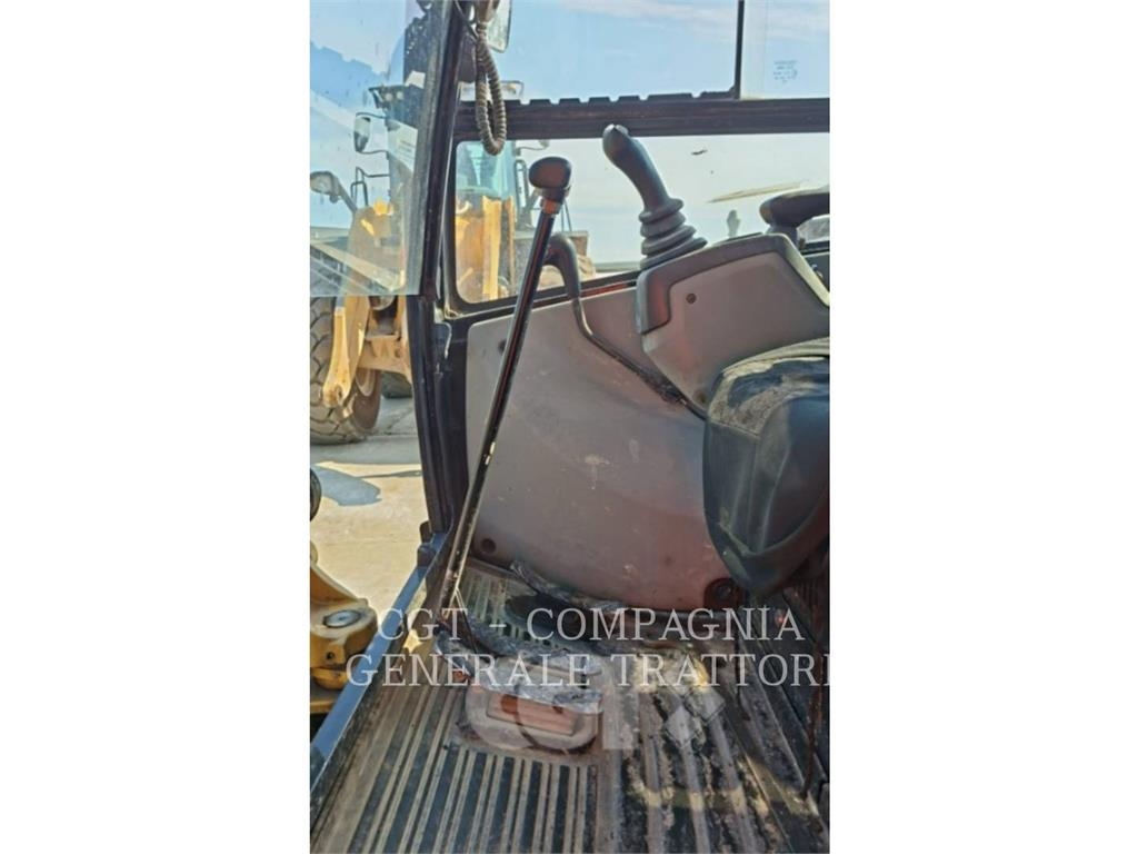 CAT 302.7DCR Excavadoras sobre orugas