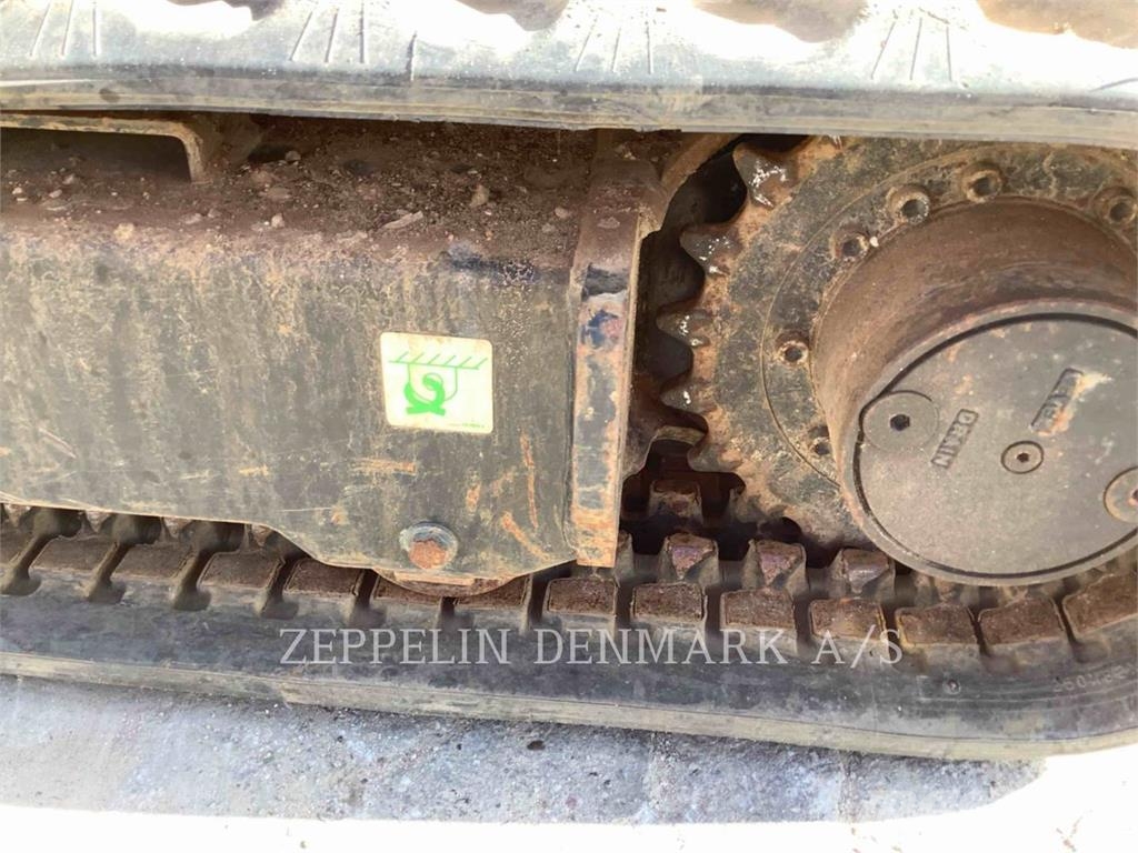 CAT 30205CR Rupsgraafmachines