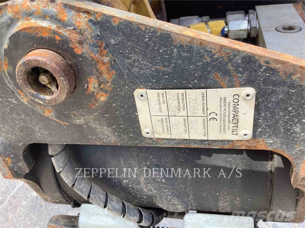 CAT 30205CR Rupsgraafmachines