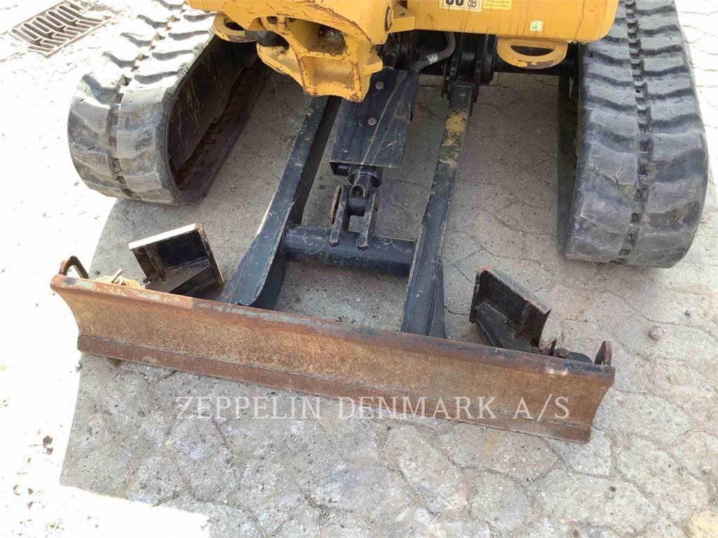 CAT 30205CR Rupsgraafmachines