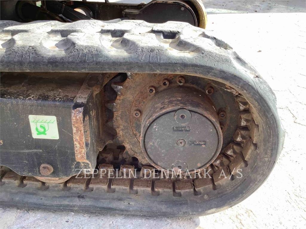 CAT 30205CR Rupsgraafmachines