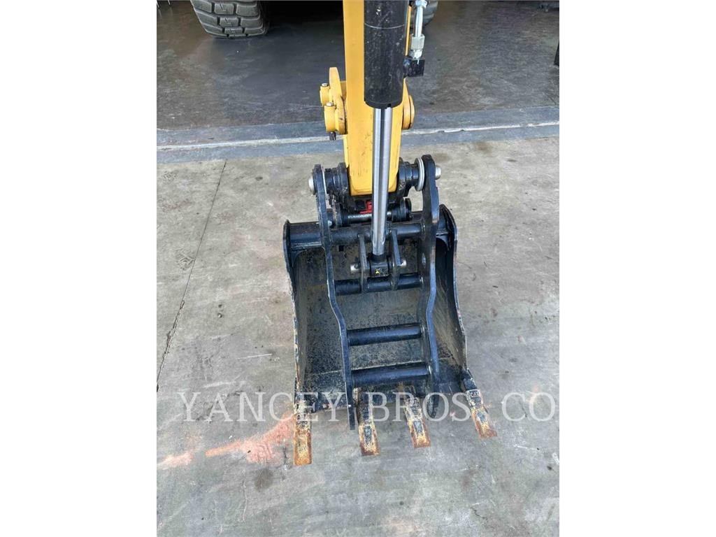 CAT 303 Bagri goseničarji