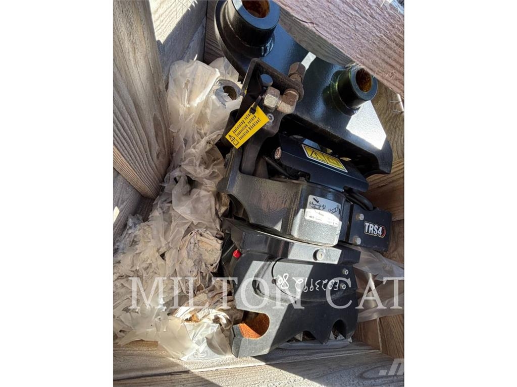 CAT 303/303.5/304 TRS4 TILT ROTATOR PO-PG موصلات سريعة