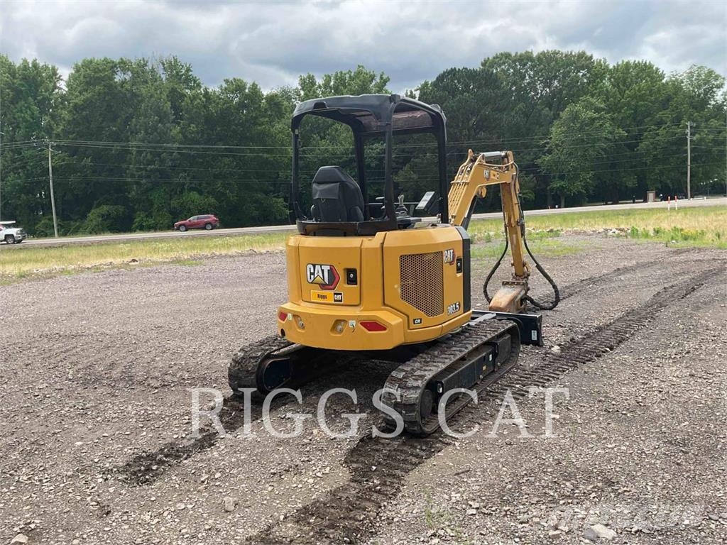 CAT 303.5 Pásové rýpadlá