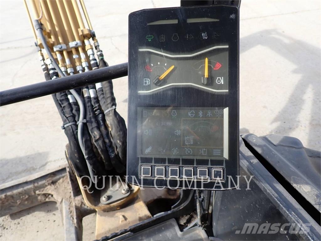 CAT 303.5 حفارات زحافة