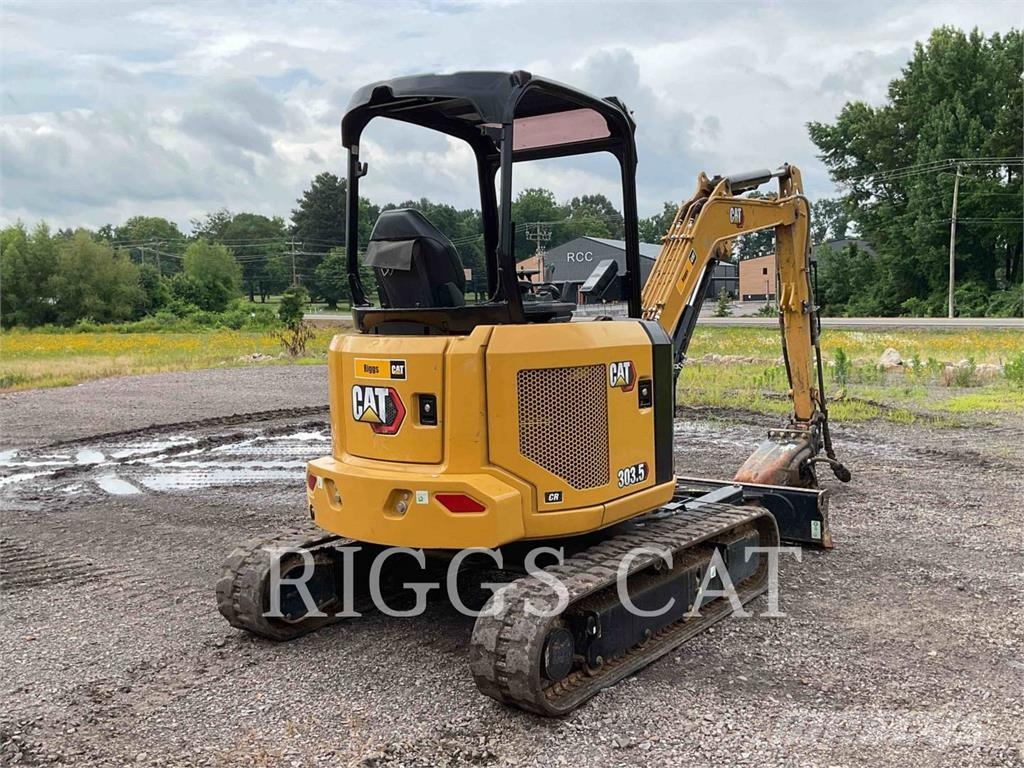 CAT 303.5 حفارات زحافة