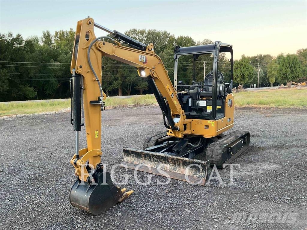 CAT 303.5 Pelle sur chenilles