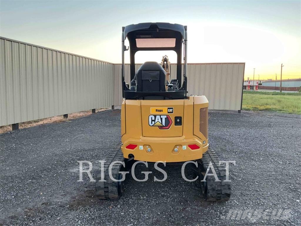 CAT 303.5 Pelle sur chenilles