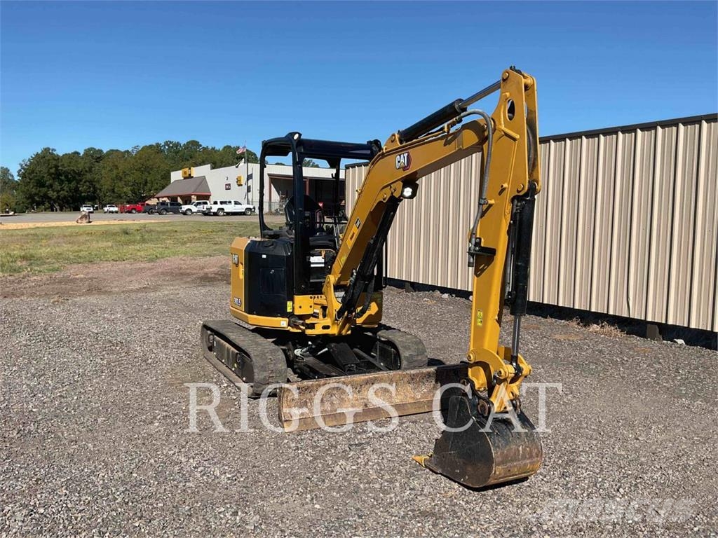 CAT 303.5 Kāpurķēžu ekskavatori