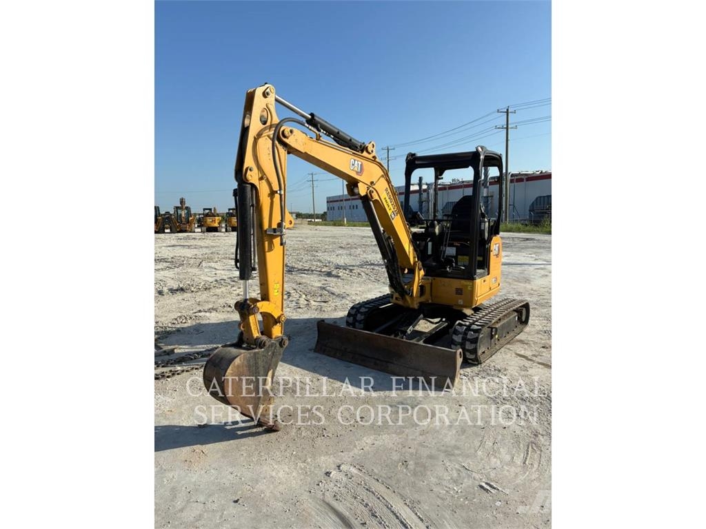 CAT 303.5-07CR حفارات زحافة