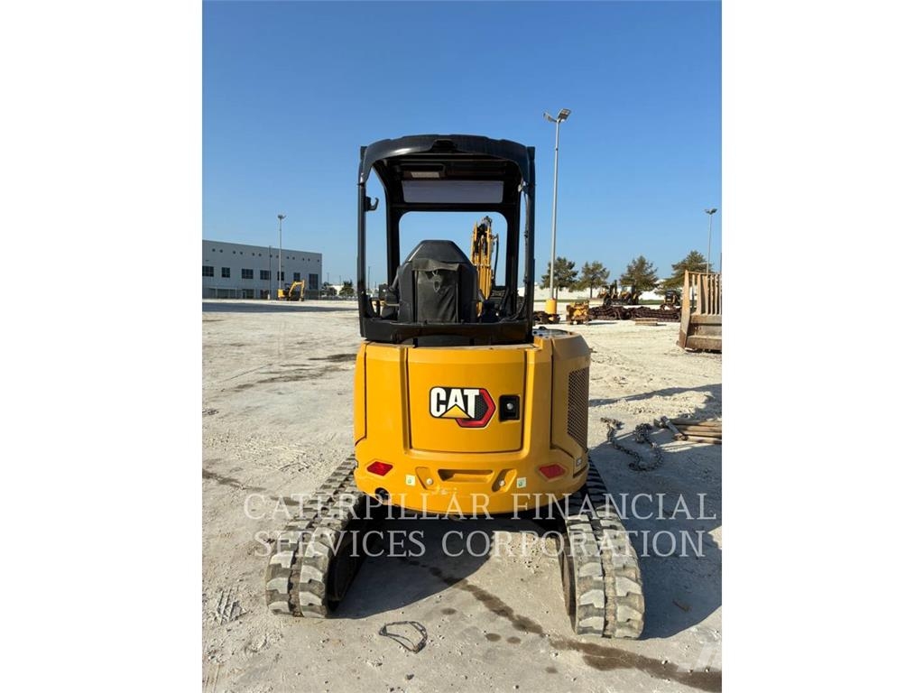 CAT 303.5-07CR حفارات زحافة