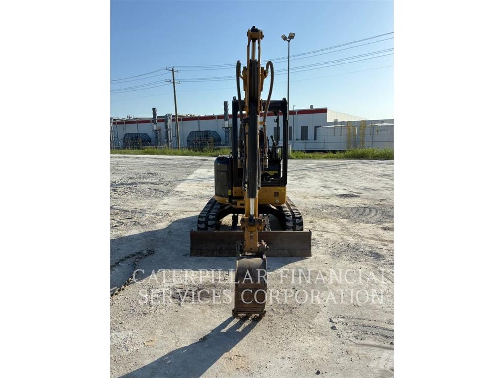 CAT 303.5-07CR حفارات زحافة
