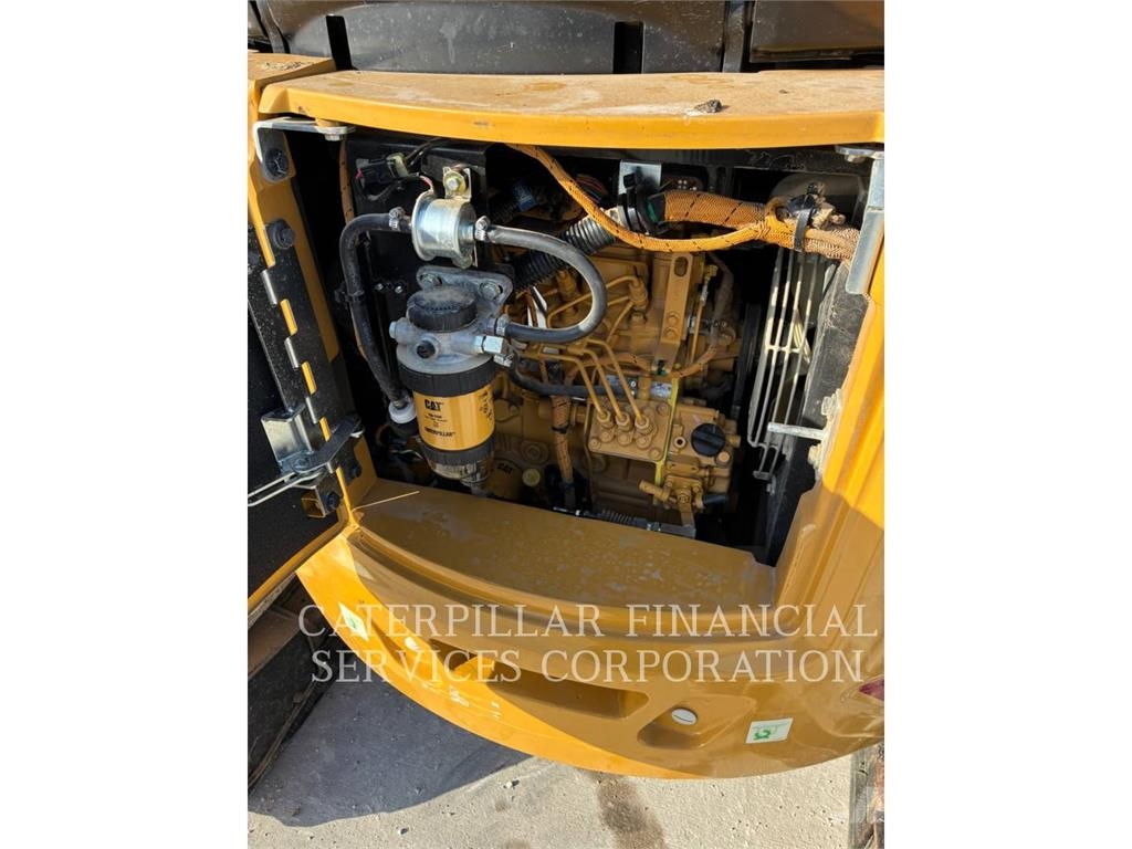 CAT 303.5-07CR حفارات زحافة
