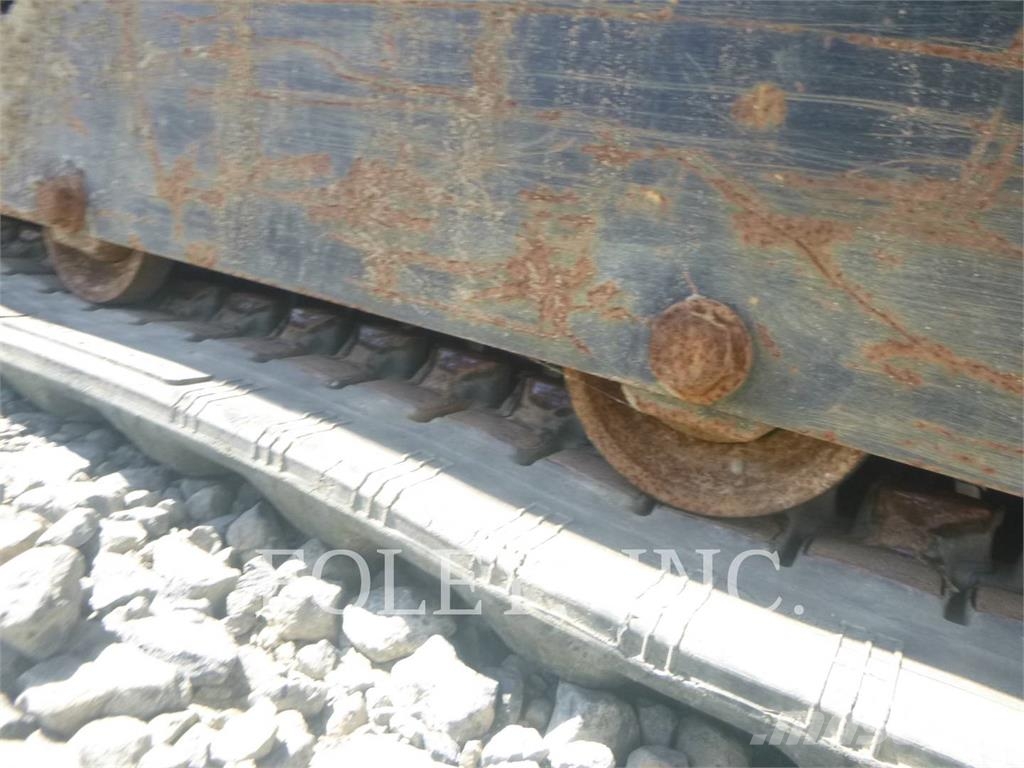 CAT 303.5-07CR حفارات زحافة