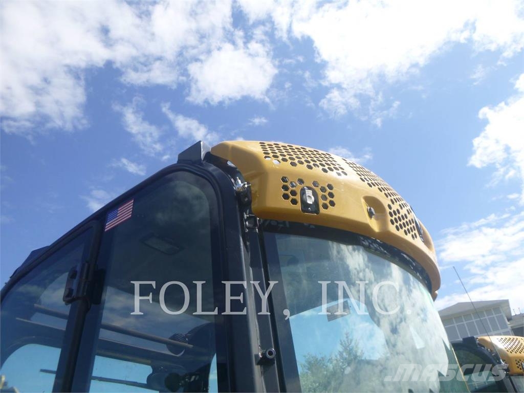 CAT 303.5-07CR حفارات زحافة