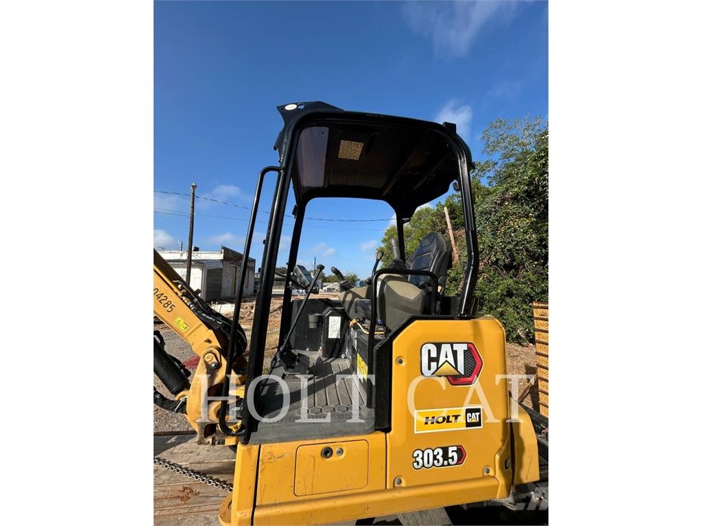 CAT 303.5 CR Kāpurķēžu ekskavatori