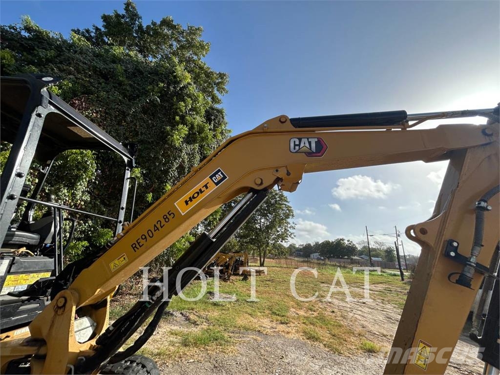 CAT 303.5 CR Kāpurķēžu ekskavatori