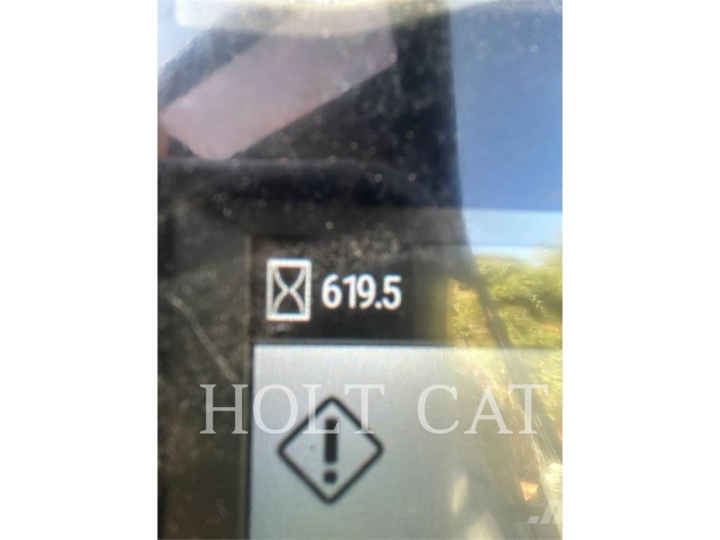 CAT 303.5 CR Kāpurķēžu ekskavatori