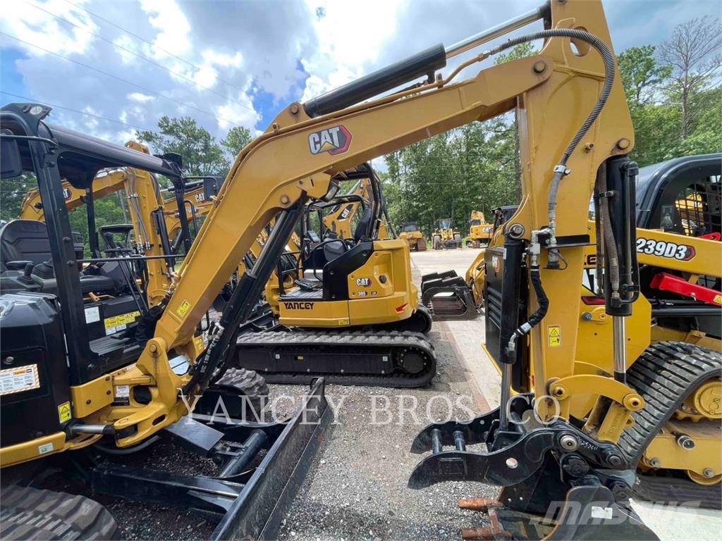 CAT 303.5 HTH Lánctalpas kotrók