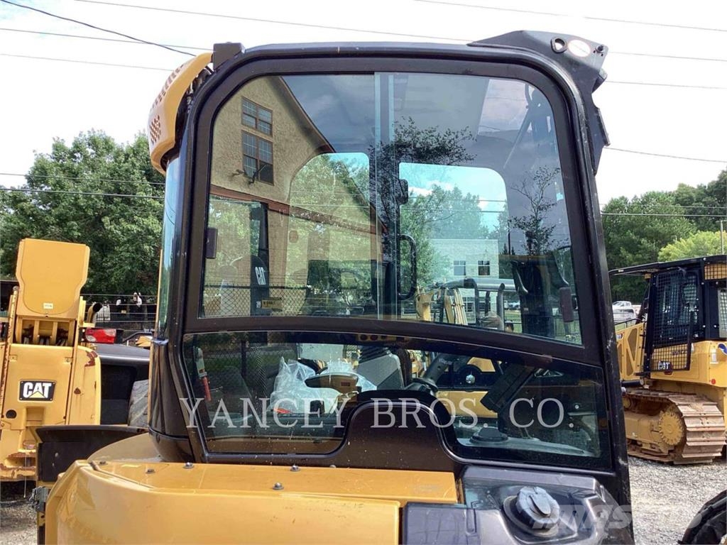 CAT 303.507CR Верижен екскаватор