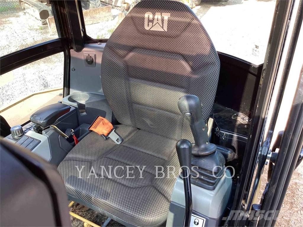 CAT 303.507CR Верижен екскаватор