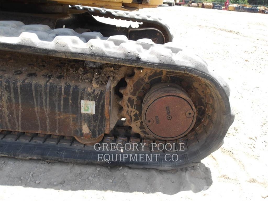 CAT 303.507CR Pásové rýpadlá