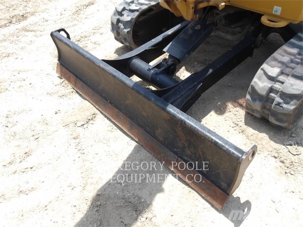 CAT 303.507CR حفارات زحافة
