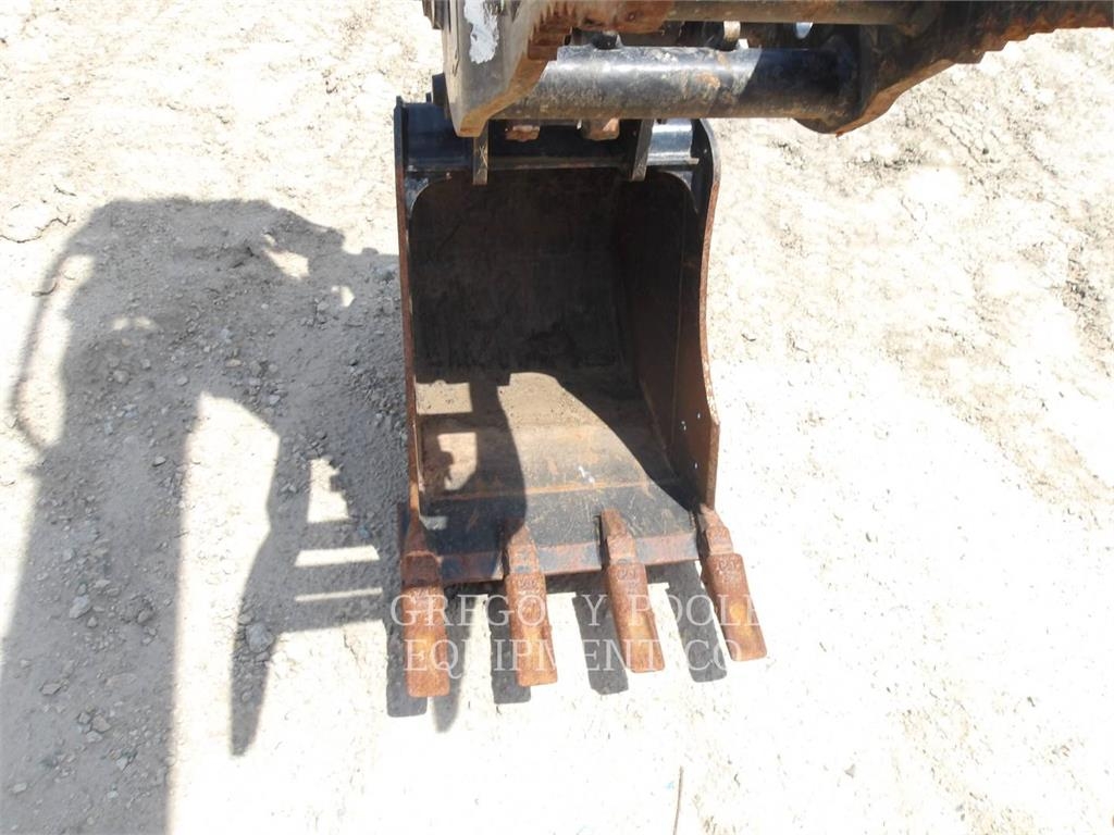 CAT 303.507CR حفارات زحافة