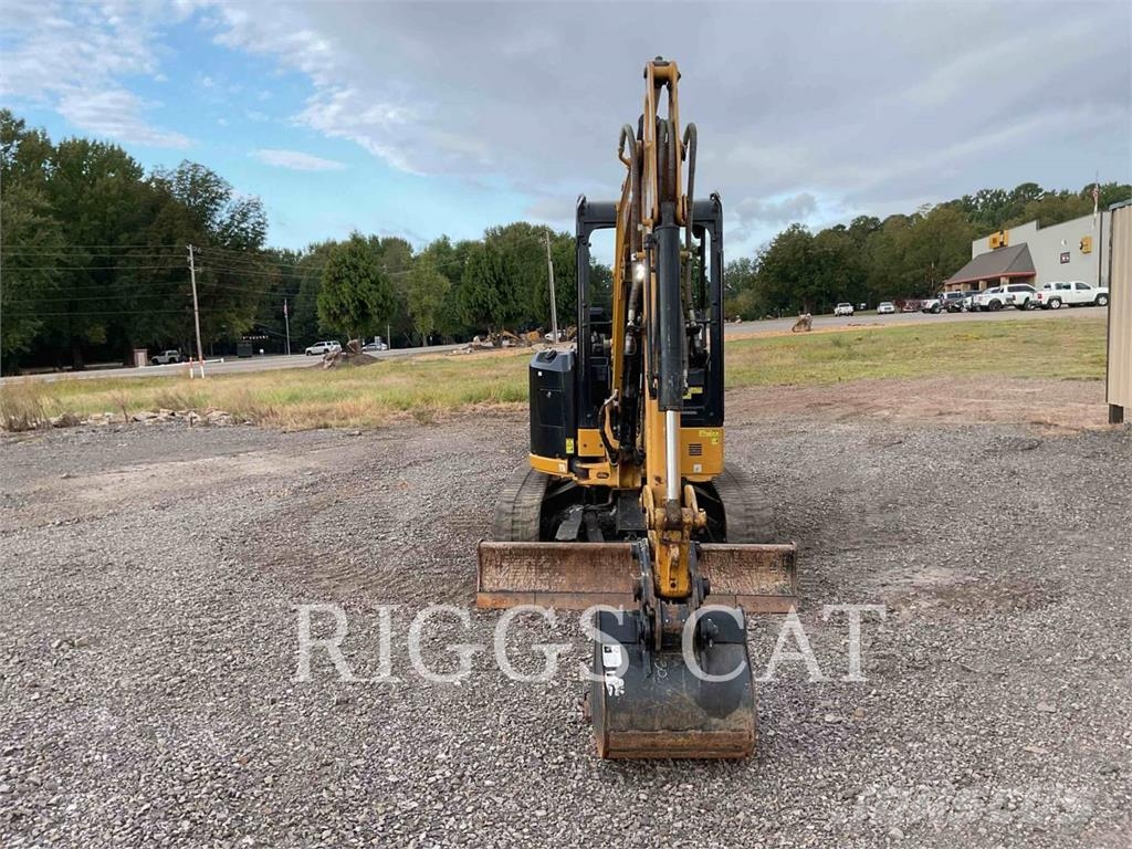 CAT 303.507CR 大型油圧ショベル12t以上（パワーショベル・ユンボ）