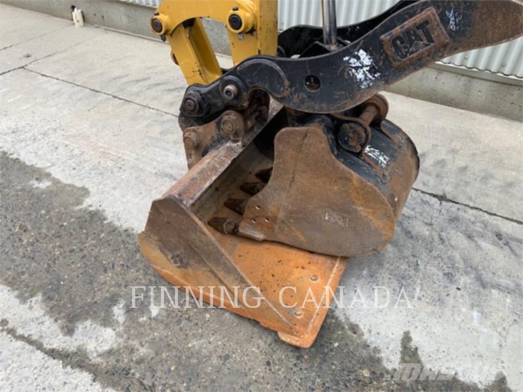 CAT 303.5E2 Raupenbagger
