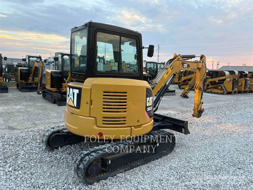 CAT 303.5E2CR Excavadoras sobre orugas