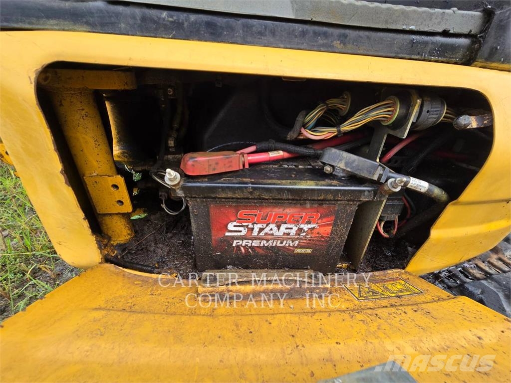 CAT 303.5E2CR Escavadoras de rastos