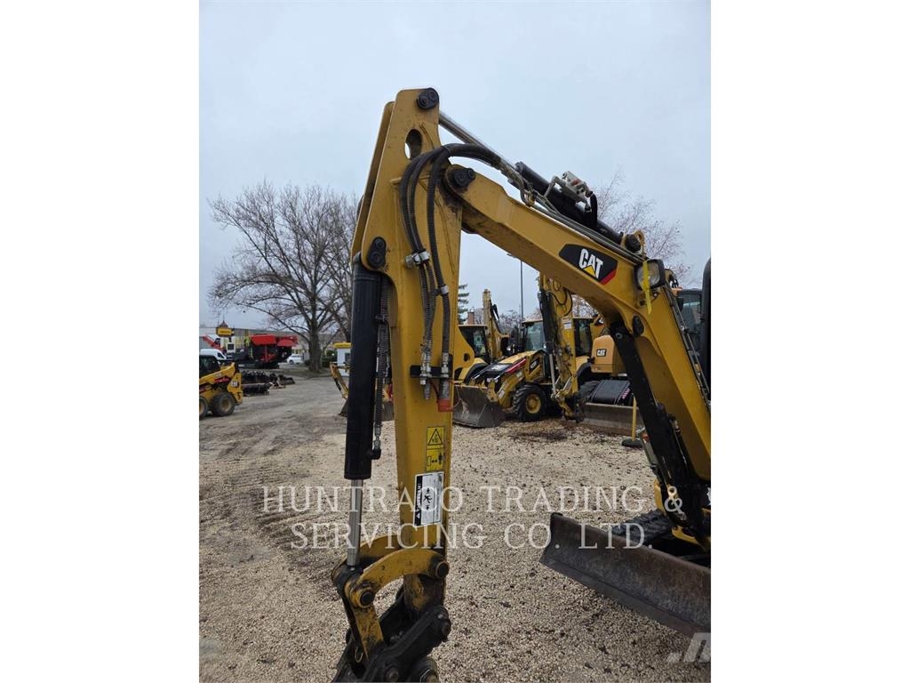 CAT 303.5ECR Raupenbagger