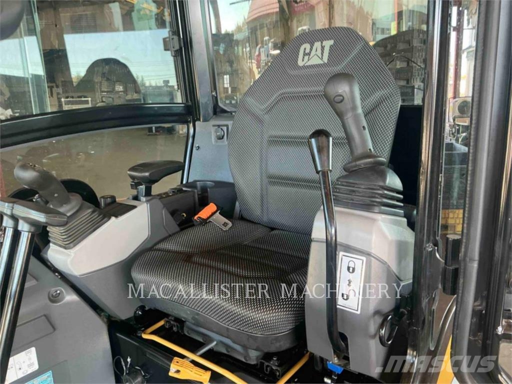CAT 303 CR 履帶式 挖土機/掘鑿機/挖掘機