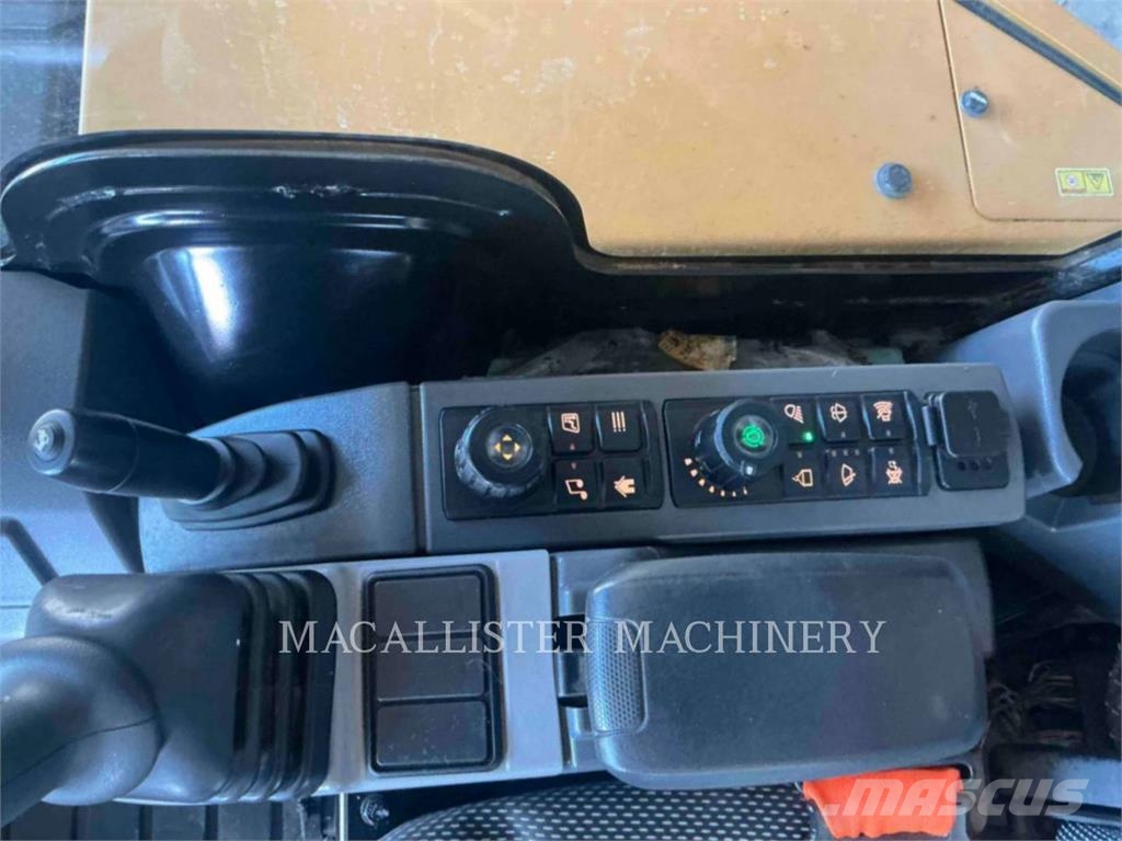 CAT 303 CR 履帶式 挖土機/掘鑿機/挖掘機