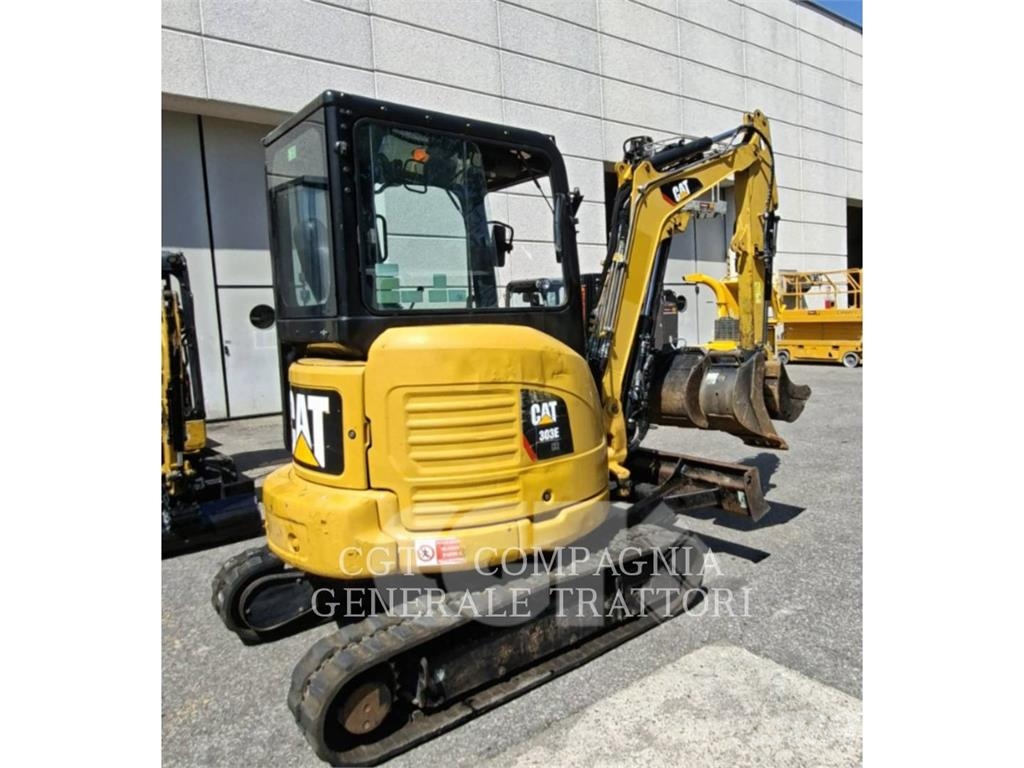 CAT 303 E CR Lánctalpas kotrók